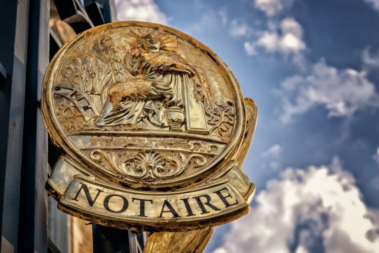 Fiche métier : tout savoir sur la profession de notaire